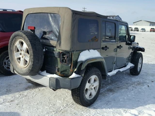 1J4GA59188L625237 - 2008 JEEP WRANGLER U GREEN photo 4