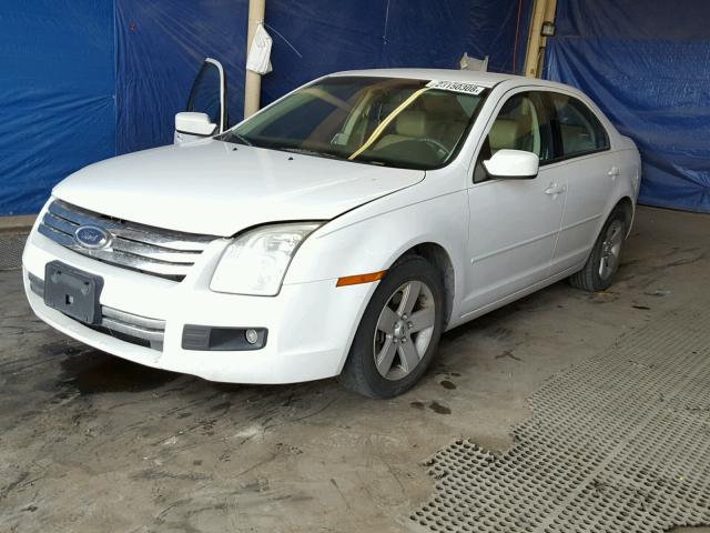 3FAHP01187R151254 - 2007 FORD FUSION SE WHITE photo 2