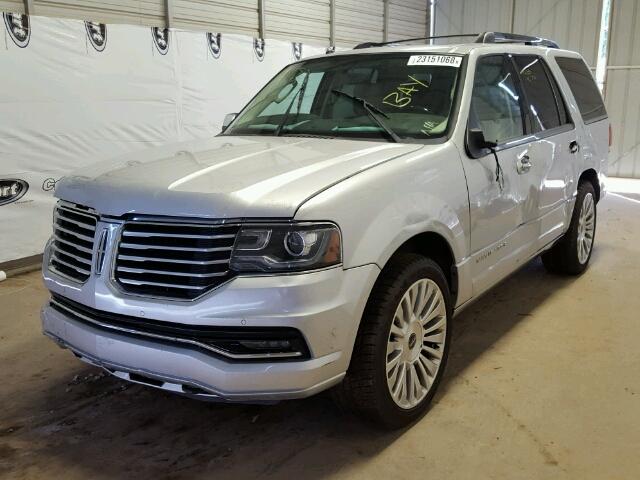 5LMJJ2JT8FEJ00096 - 2015 LINCOLN NAVIGATOR SILVER photo 2