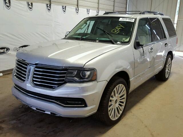 5LMJJ2JT8FEJ00096 - 2015 LINCOLN NAVIGATOR SILVER photo 9