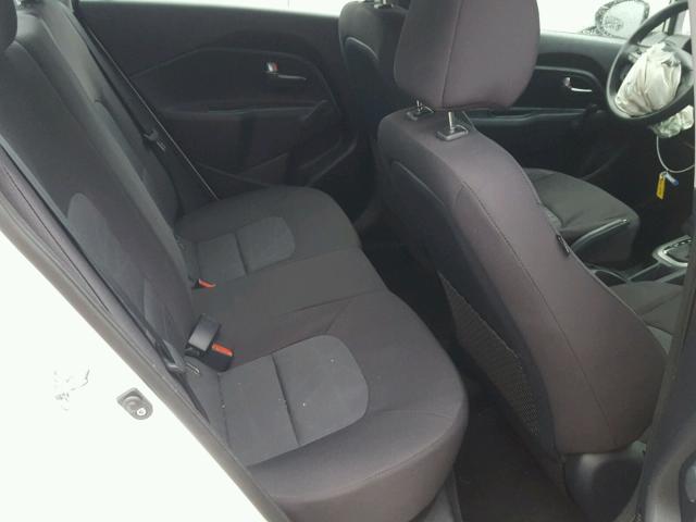 KNADM4A38F6509570 - 2015 KIA RIO LX Սպիտակ լուսանկար 6