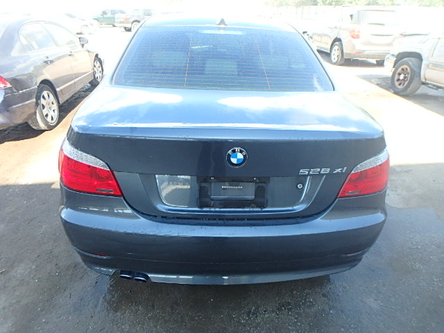 WBANV13528CZ54289 - 2008 BMW 528 XI CHARCOAL photo 10