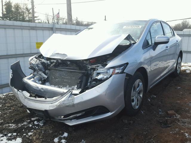 19XFB2F55FE272689 - 2015 HONDA CIVIC LX SILVER photo 2