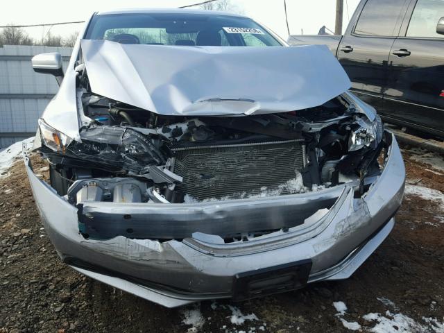 19XFB2F55FE272689 - 2015 HONDA CIVIC LX SILVER photo 9