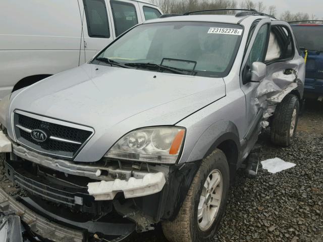 KNDJC733855367748 - 2005 KIA SORENTO EX SILVER photo 2