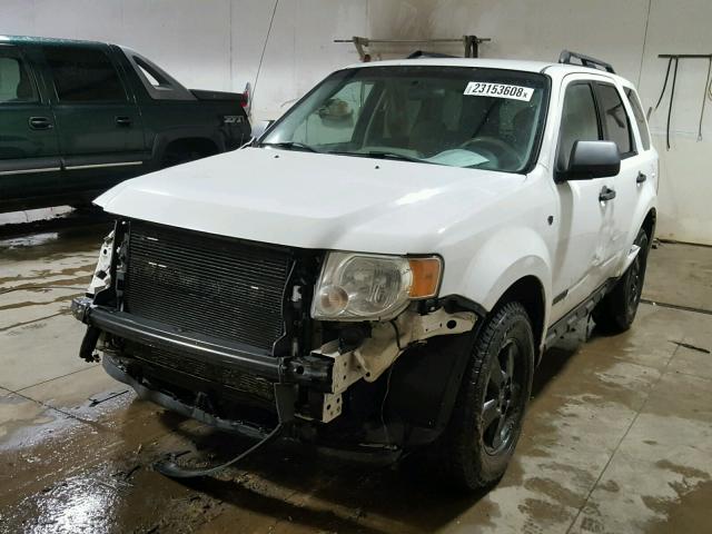 1FMCU93198KB02693 - 2008 FORD ESCAPE XLT WHITE photo 2