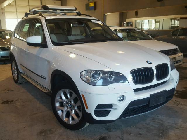 5UXZV4C59CL761103 - 2012 BMW X5 XDRIVE3 WHITE photo 1