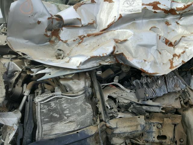 4T1BF1FK8HU319541 - 2017 TOYOTA CAMRY LE 银色 照片 7