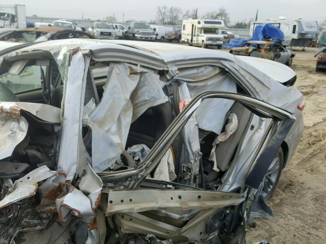 4T1BF1FK8HU319541 - 2017 TOYOTA CAMRY LE 银色 照片 9