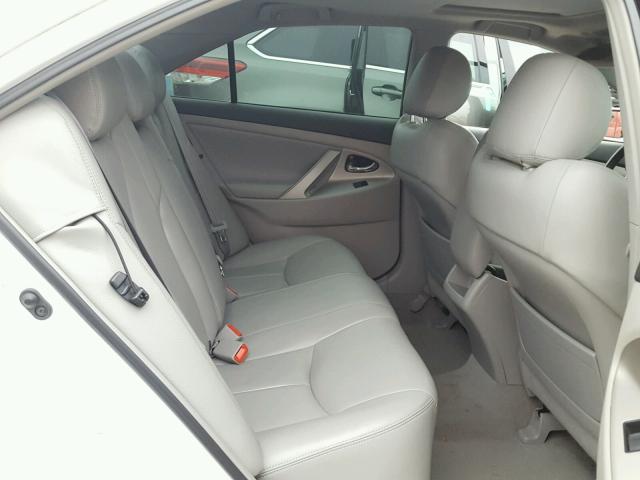 4T1BE46K89U920213 - 2009 TOYOTA CAMRY BASE WHITE photo 6