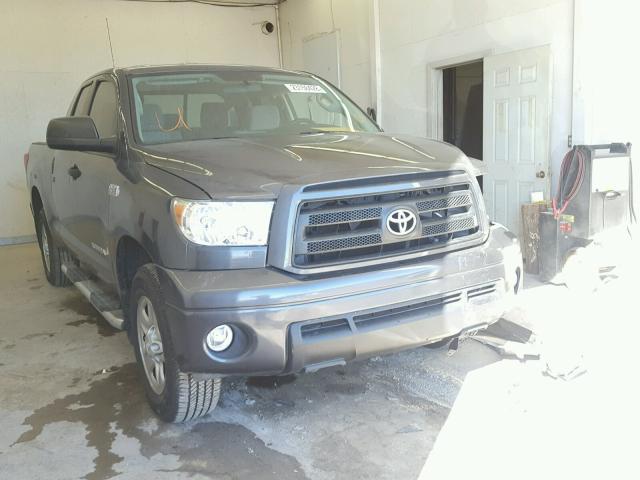 5TFUW5F14DX283142 - 2013 TOYOTA TUNDRA DOU GRAY photo 1