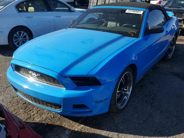 1ZVBP8ENXA5122454 - 2010 FORD MUSTANG BLUE photo 2