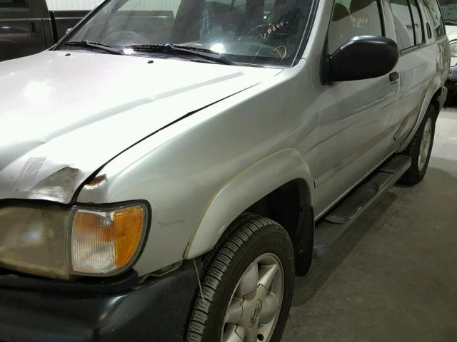 JN8DR09Y12W714207 - 2002 NISSAN PATHFINDER SILVER photo 9