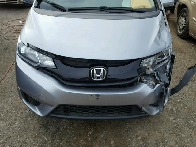 3HGGK5H5XHM703721 - 2017 HONDA FIT LX رمادي صورة 7