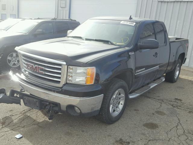 2GTEK190681257818 - 2008 GMC SIERRA K15 BLACK photo 2