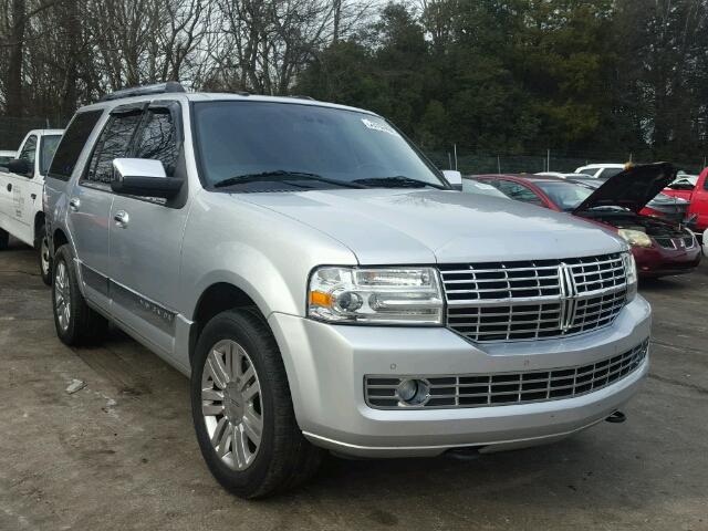 5LMJJ2J50BEJ09676 - 2011 LINCOLN NAVIGATOR SILVER photo 1