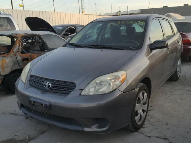 2T1KR32E86C565037 - 2006 TOYOTA COROLLA MA GRAY photo 2