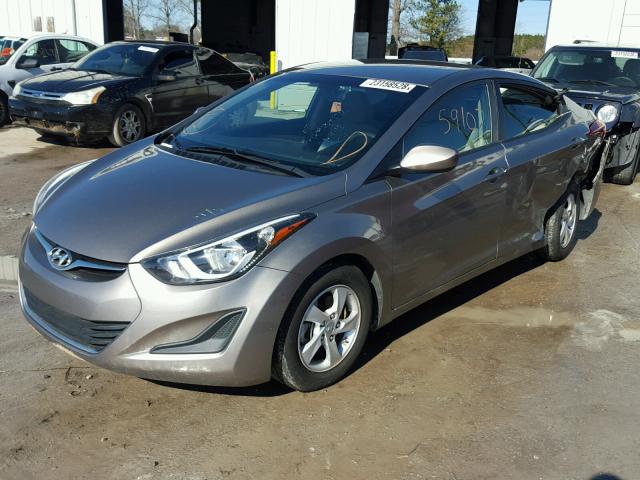 5NPDH4AE9EH471831 - 2014 HYUNDAI ELANTRA SE TAN photo 2