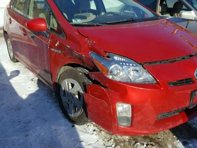 JTDKN3DUXB5333269 - 2011 TOYOTA PRIUS RED photo 9