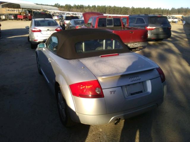 TRUTC28N821034237 - 2002 AUDI TT GRAY photo 3