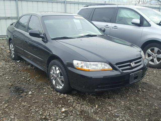 1HGCG56782A141861 - 2002 HONDA ACCORD SE BLACK photo 1