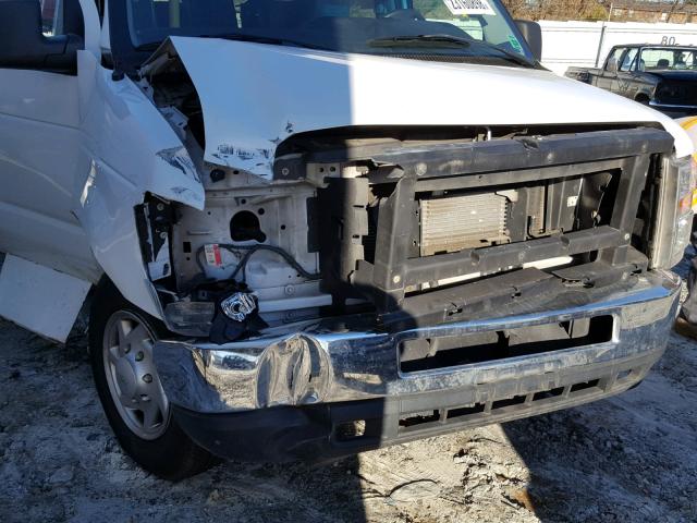 1FTSS3EL9CDA92536 - 2012 FORD ECONOLINE WHITE photo 9