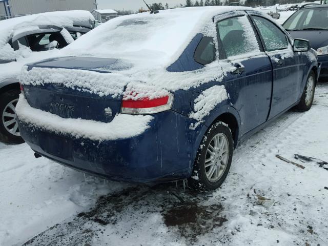 1FAHP35N09W185784 - 2009 FORD FOCUS SE BLUE photo 4