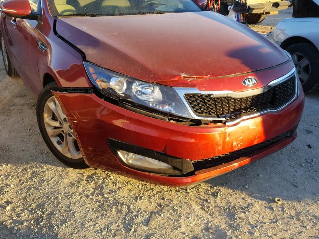 5XXGM4A76DG169885 - 2013 KIA OPTIMA LX RED photo 9