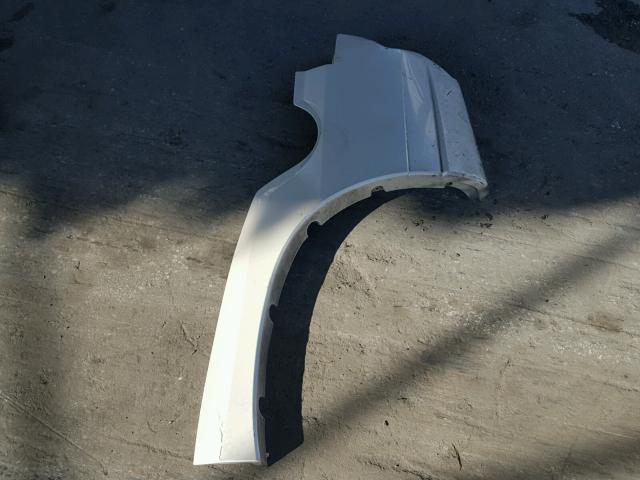 1GYEK63N24R321267 - 2004 CADILLAC ESCALADE L WHITE photo 9