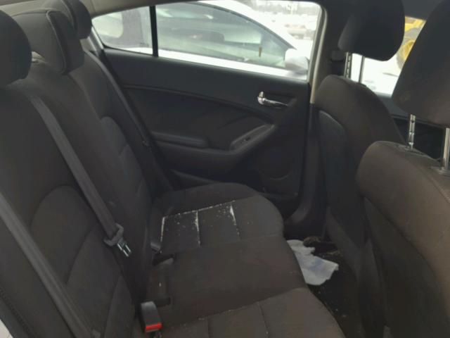 KNAFK4A63E5147595 - 2014 KIA FORTE LX 银色 照片 6