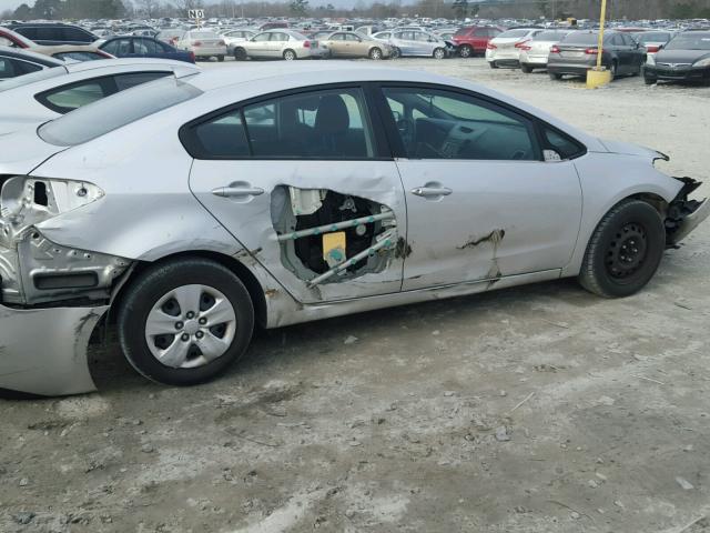 KNAFK4A63E5147595 - 2014 KIA FORTE LX 银色 照片 9