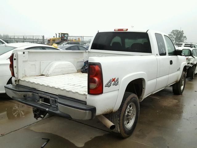 1GCHK29134E102096 - 2004 CHEVROLET SILVERADO WHITE photo 4