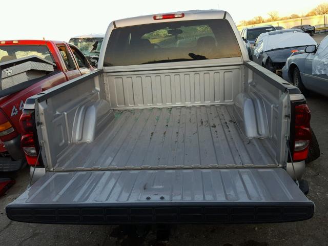 2GCEK13T551105155 - 2005 CHEVROLET SILVERADO SILVER photo 6