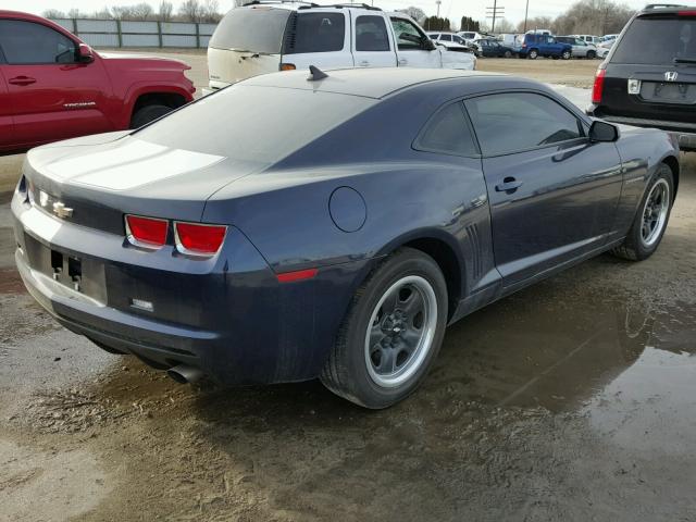 2G1FA1ED7B9163271 - 2011 CHEVROLET CAMARO LS BLUE photo 4