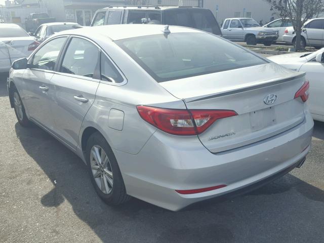 5NPE24AF8HH590845 - 2017 HYUNDAI SONATA SE SILVER photo 3