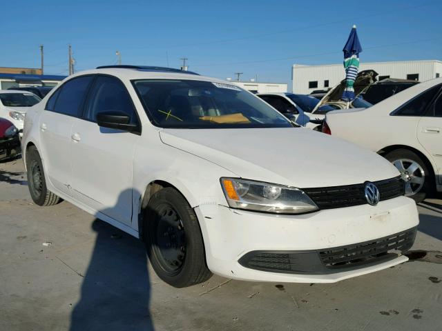 3VW2K7AJ5CM344683 - 2012 VOLKSWAGEN JETTA BASE WHITE photo 1