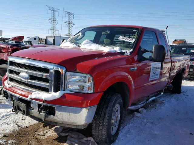 1FTSX21537EA69191 - 2007 FORD F250 SUPER RED photo 2