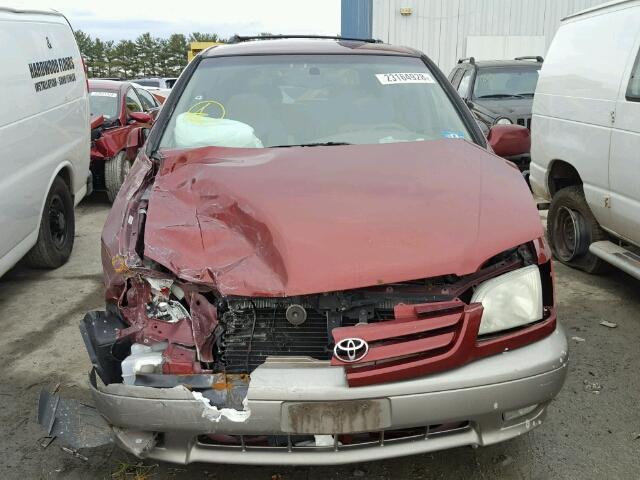 4T3ZF13C21U404156 - 2001 TOYOTA SIENNA LE RED photo 9