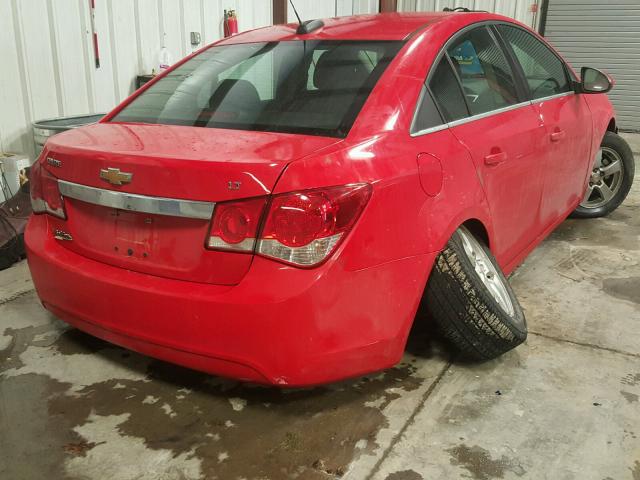 1G1PE5SB2G7220472 - 2016 CHEVROLET CRUZE LIMI RED photo 4