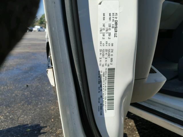 2D8HN54X88R773682 - 2008 DODGE GRAND CARA WHITE photo 10