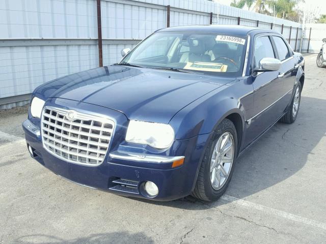 2C3LA63H86H220445 - 2006 CHRYSLER 300C BLUE photo 2