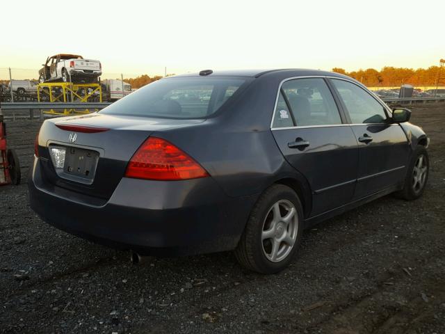 1HGCM568X7A114363 - 2007 HONDA ACCORD EX GRAY photo 4