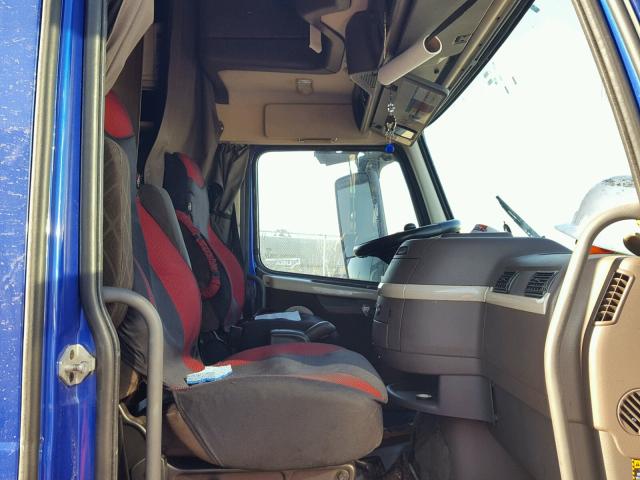 4V4NC9EJ8GN966715 - 2016 VOLVO VN VNL BLUE photo 5