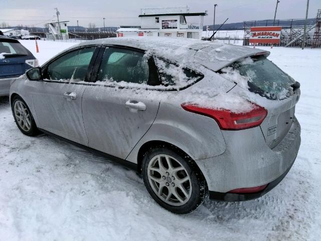 1FADP3K29FL386539 - 2015 FORD FOCUS SE SILVER photo 3