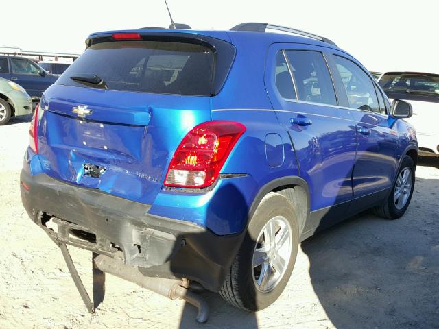 KL7CJLSB2FB263739 - 2015 CHEVROLET TRAX 1LT BLUE photo 4