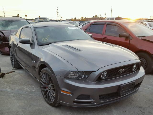 1ZVBP8CFXD5210940 - 2013 FORD MUSTANG GT GRAY photo 1