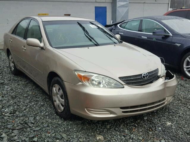 4T1BE32K02U091885 - 2002 TOYOTA CAMRY LE WHITE photo 1