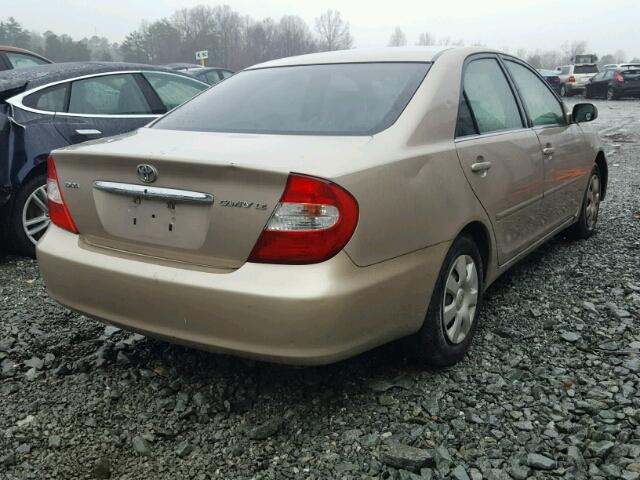 4T1BE32K02U091885 - 2002 TOYOTA CAMRY LE WHITE photo 4