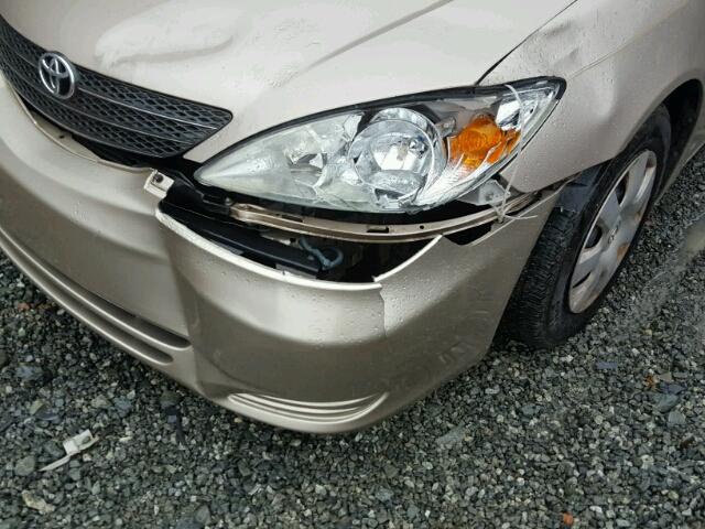 4T1BE32K02U091885 - 2002 TOYOTA CAMRY LE WHITE photo 9