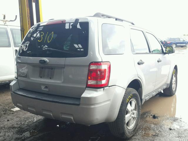 1FMCU0D70AKB10492 - 2010 FORD ESCAPE XLT SILVER photo 4